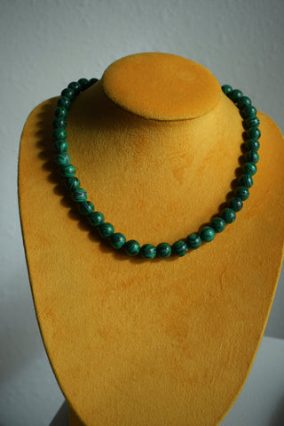 MALACHITE BEADED NECKLACE