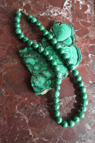 MALACHITE BEADED NECKLACE