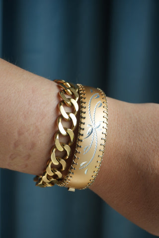 VINTAGE STITCH BANGLE