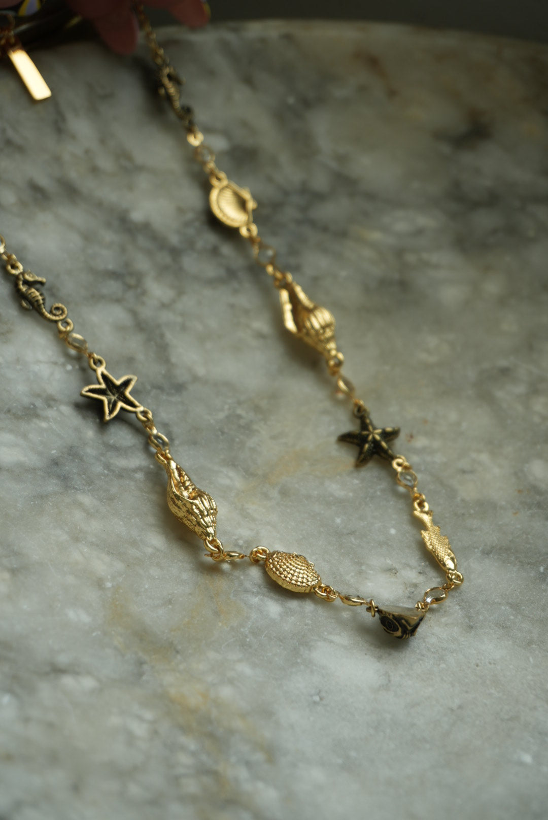 AQUARIUM CHARMS