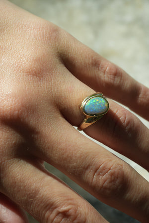 ESTATE OPAL RING