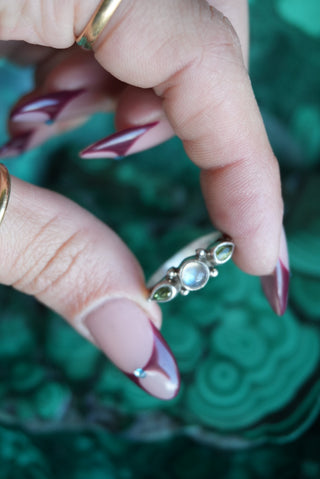 MOONSTONE STACKER SZ 7