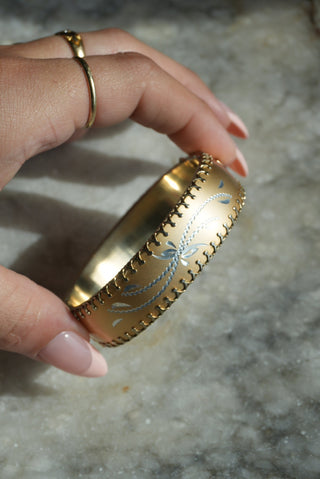 VINTAGE STITCH BANGLE