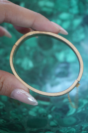 IVY ETCHED BANGLE
