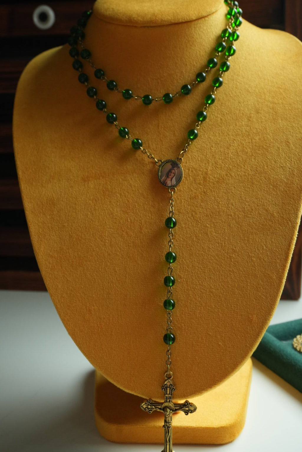 GREEN ROSARY