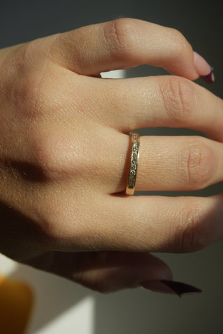 14K DIAMOND BAND