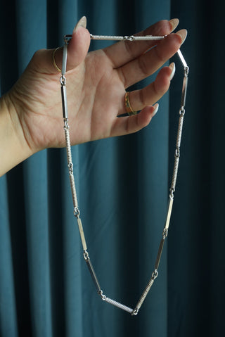 PAPER CHAIN