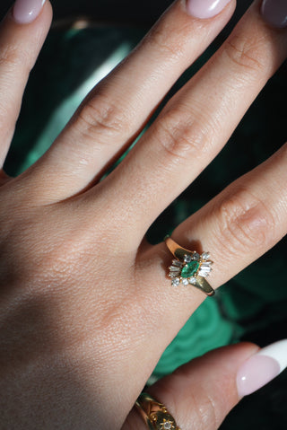 14K EMERALD & DIAMOND RING