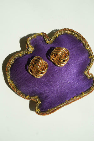 GOLDEN RINGS