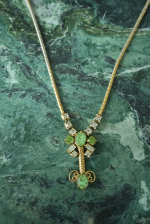 GREEN VINTAGE NECKLACE