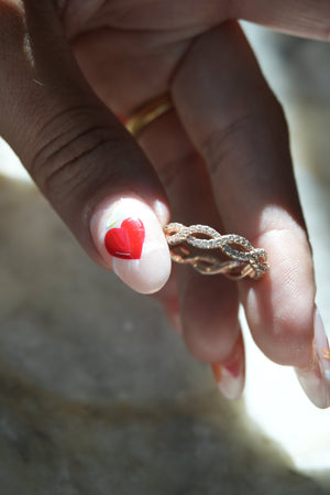 ROSY RING SZ 6