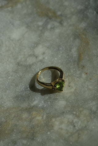 14k Peridot & Diamond Ring