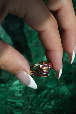 14K RUBY RIBBON RING