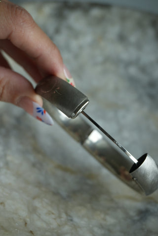 BRUSHED BANGLE