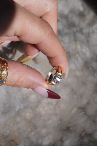 10K BLUE SAPPHIRE & DIAMOND RING