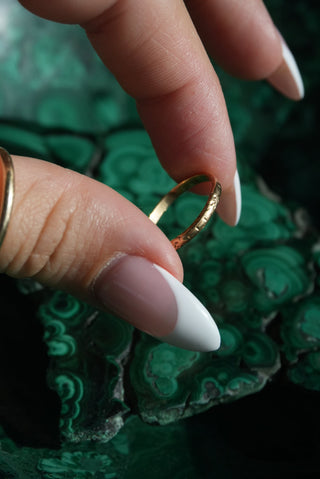 14k Antique Band