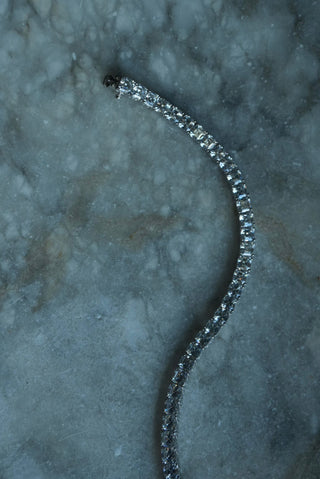 THE PERFECT TENNIS BRACELET
