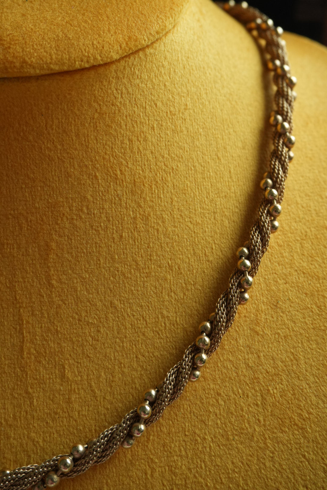 VINTAGE DOUBLE WRAPPED CHAIN