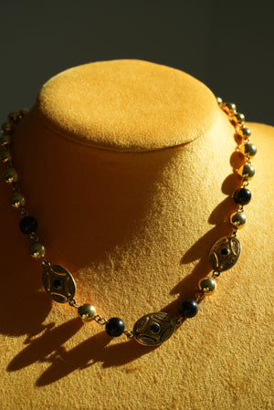 RARE VINTAGE ONYX NECKLACE