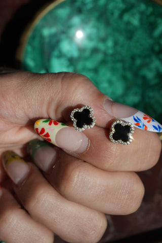 BLACK CLOVER STUDS