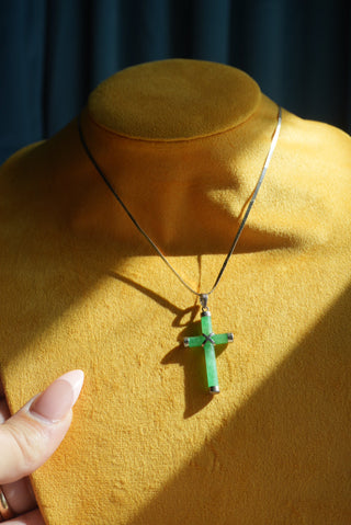 JADE CROSS