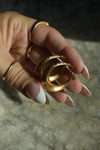 14K GRECIAN HOOPS
