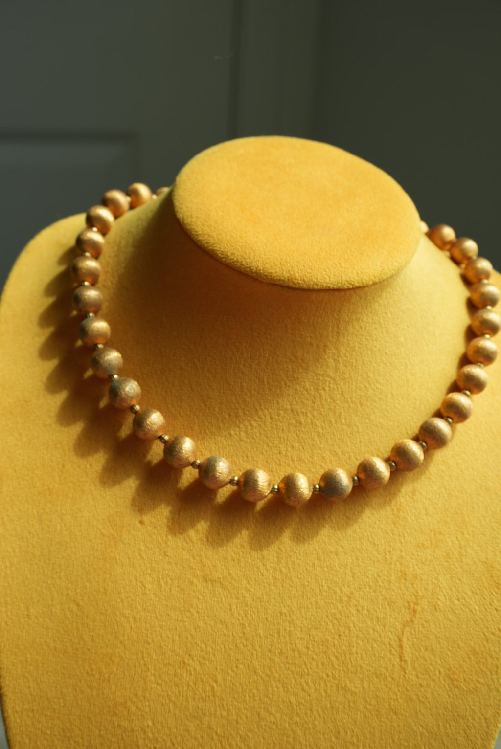 GOLDEN BEADS