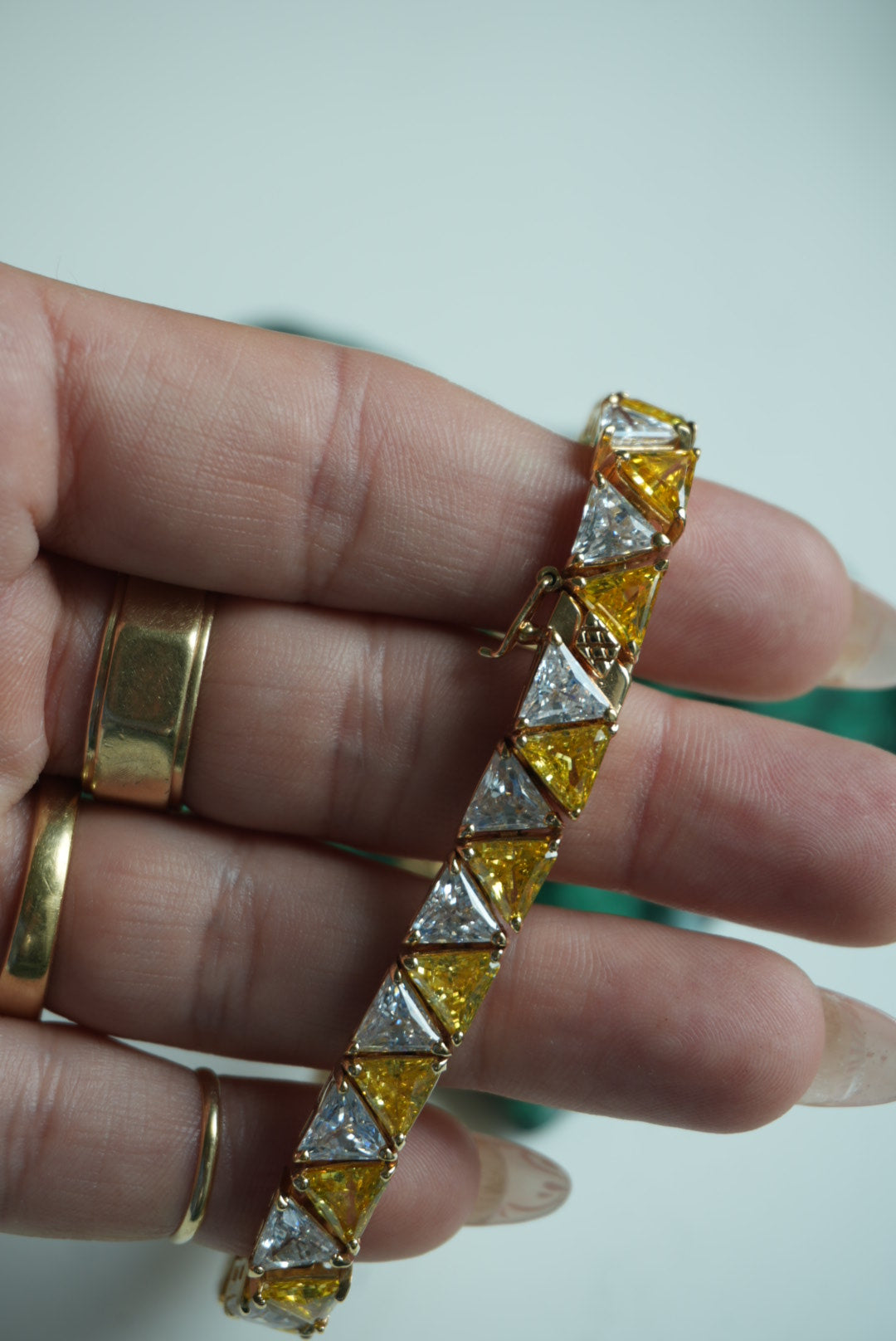 YELLOW SHARDS