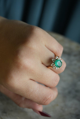 14K EMERALD & DIAMOND RING