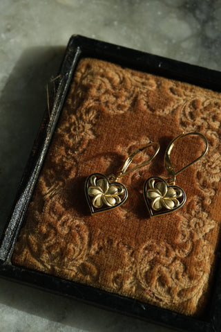 14k Hibiscus Hearts