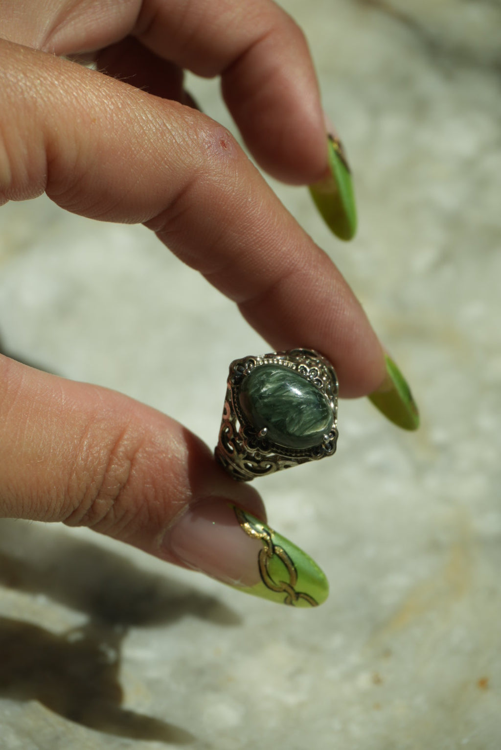 JADE CABOCHON SZ 7.5