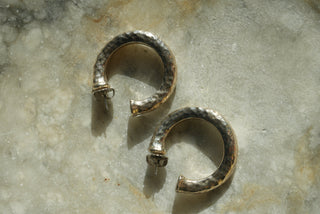 HAMMERED HOOPS