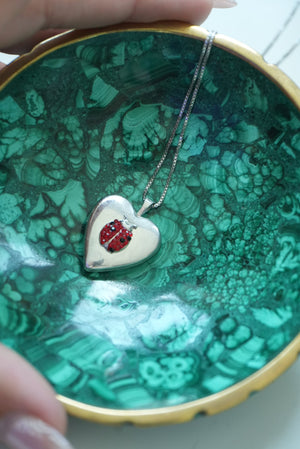 LADY LOCKET