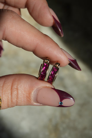 SAPPHIRE HOOPS