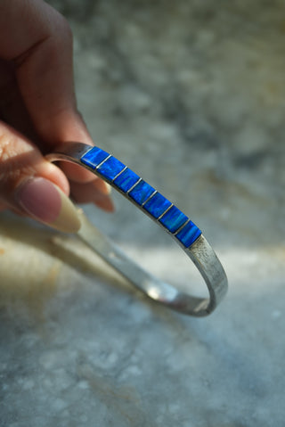 BLUEST OPAL BANGLE