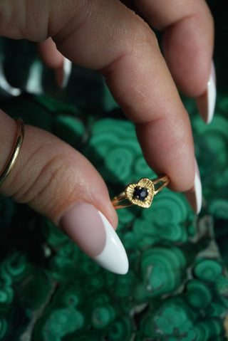 14K SAPPHIRE HEART RING