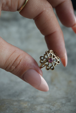 RUBY CELTIC KNOTS SZ 6