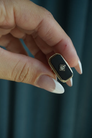 10K ONYX & DIAMOND RING