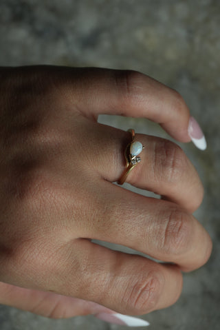 10k Opal & Diamond Band