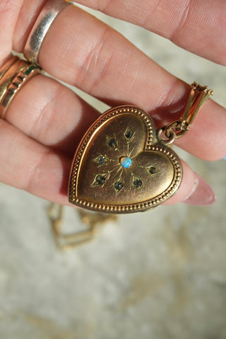 STARRY LOCKET