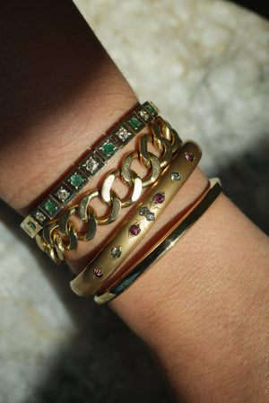 BANGLE BRACELET