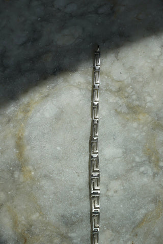 GREEK KEYS