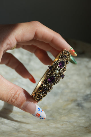 AVON BANGLE BRACELET