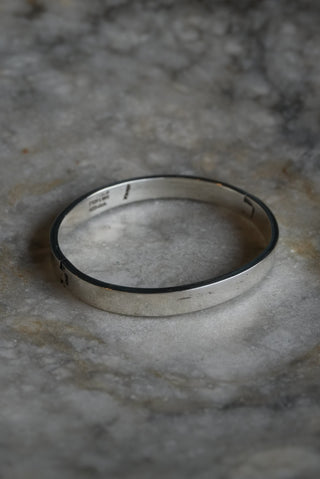 CLASSIC BANGLE