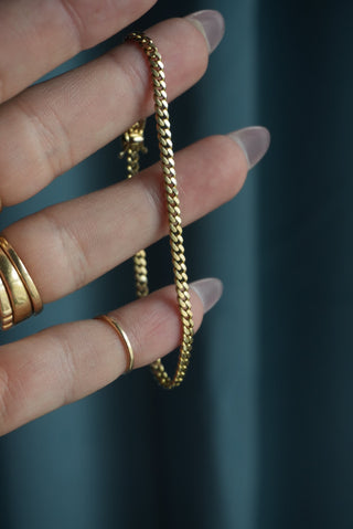 14k Mini Curb Link Bracelet