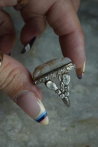 STEPHEN DWECK STERLING SOLVER RING - HAND CARVED MOTHER OF PEARL WITH QUARTZ & MOONSTONE SZ
