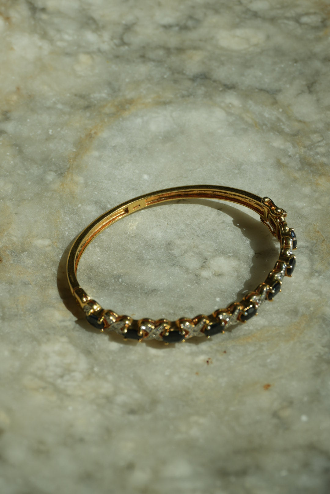 ONYX BANGLES