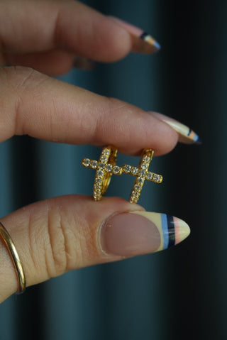 LIL CROSS