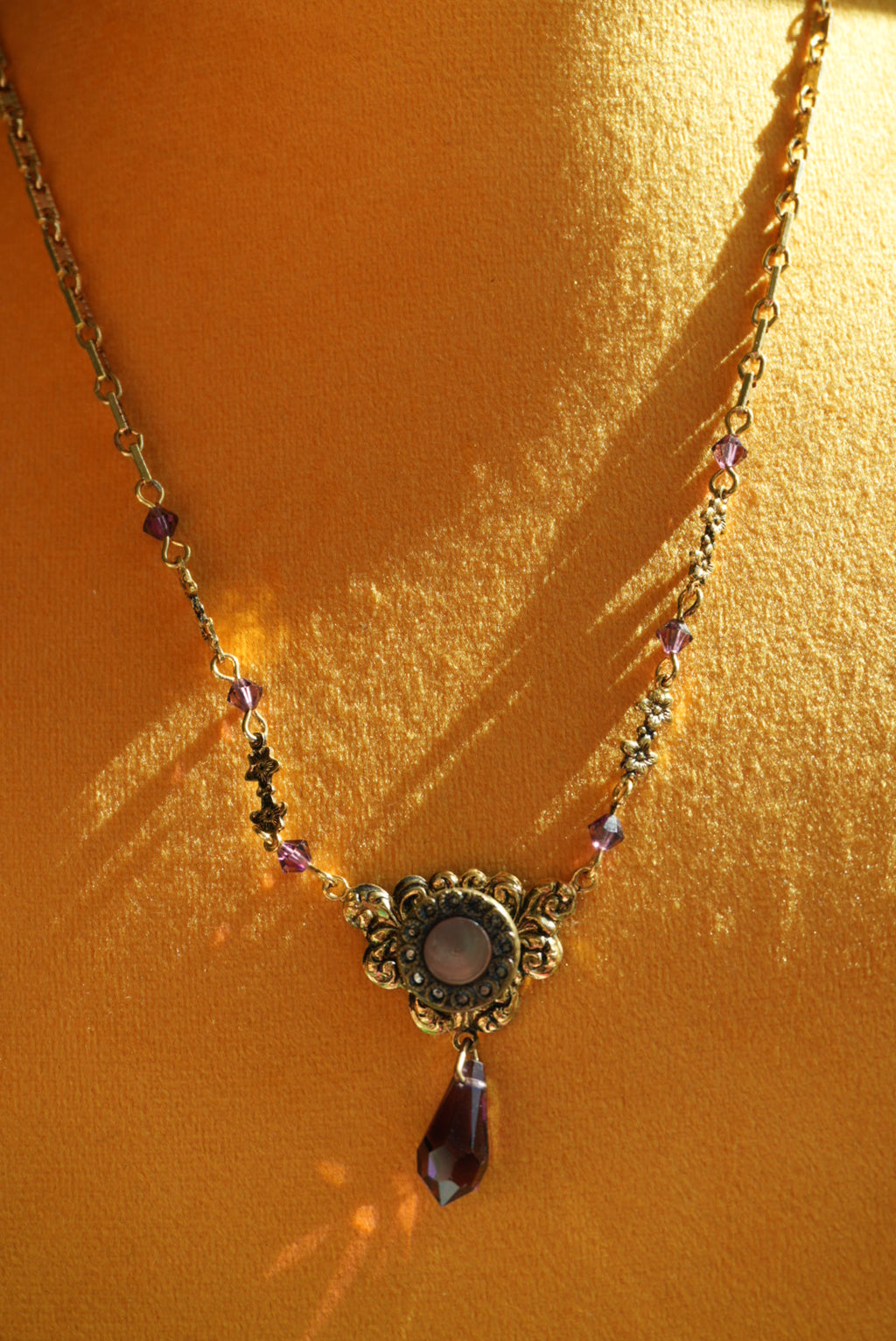 VINTAGE AMETHYST DROPS