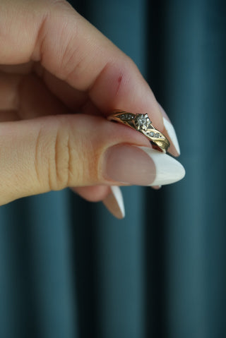 10K DIAMOND RING